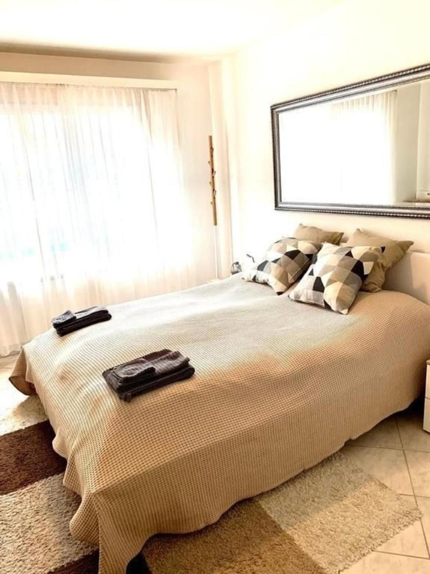 Ferienwohnung Gian, Zentral Mit Garagenstellplatz Davos Bagian luar foto